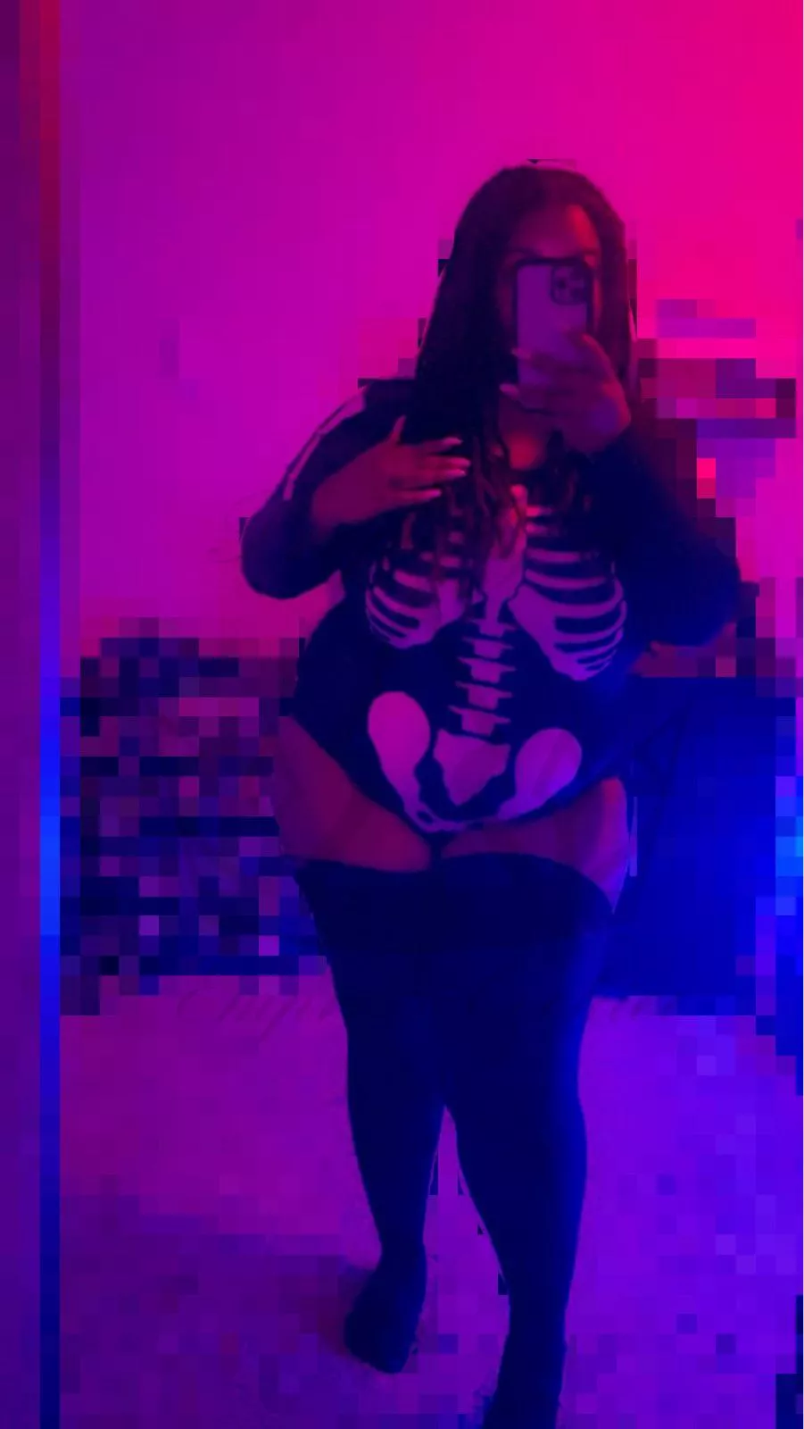 Skeletons don’t need hearts, but I’ll gladly take your wallet beta boii😈