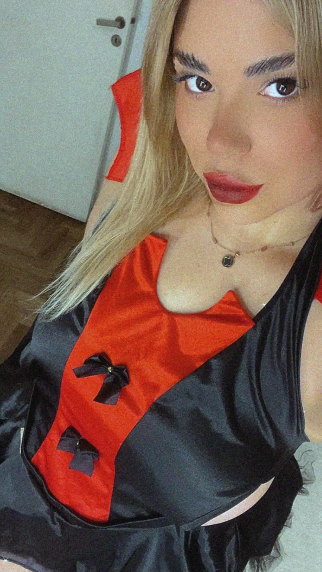 Vampire vibes and devilish desires... let’s get wild