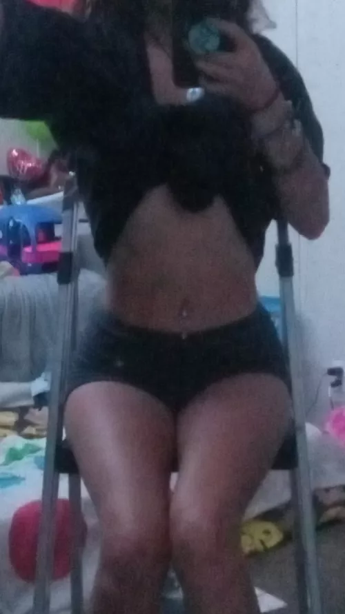 where’s the legit sugar daddy’s ready to spoil me🥰🥰