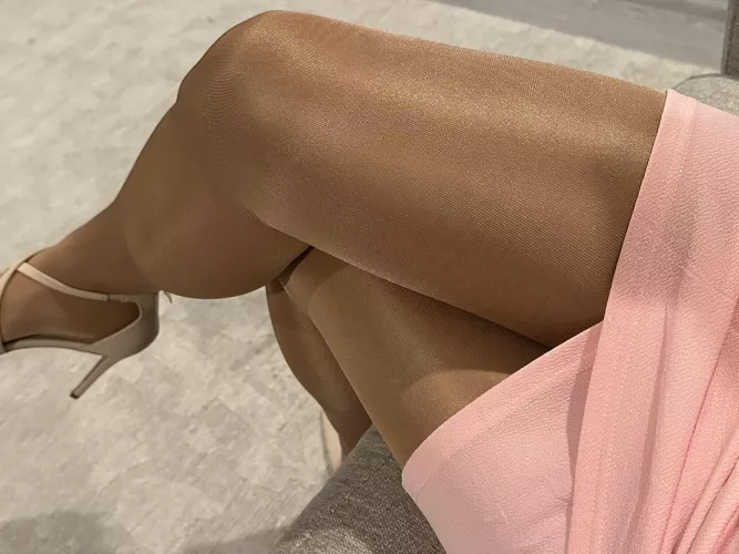 With me it’s a trick or treat thigh Thursday 