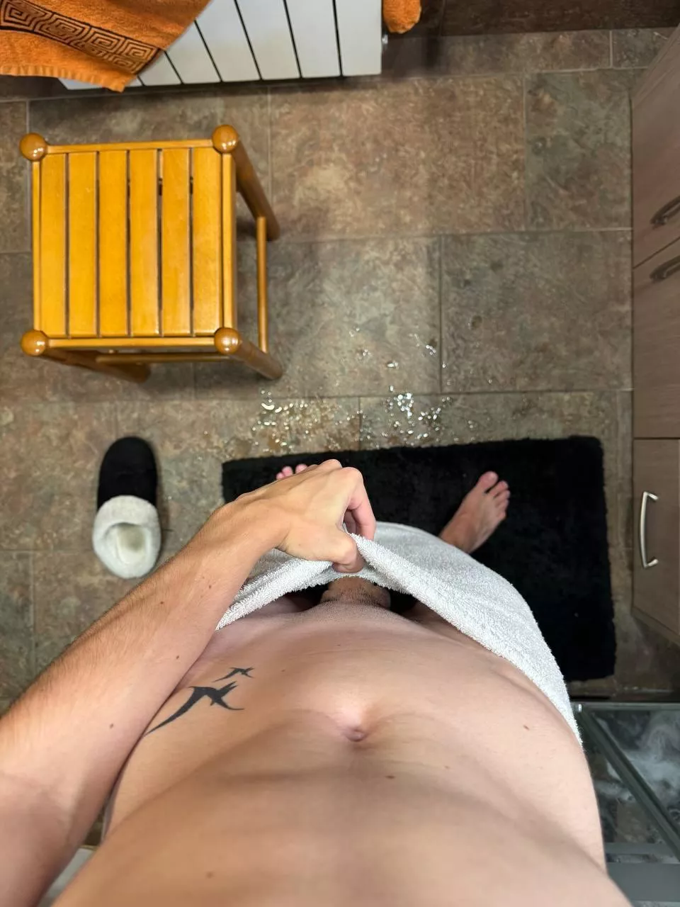 Would you like to see what's under the towel?