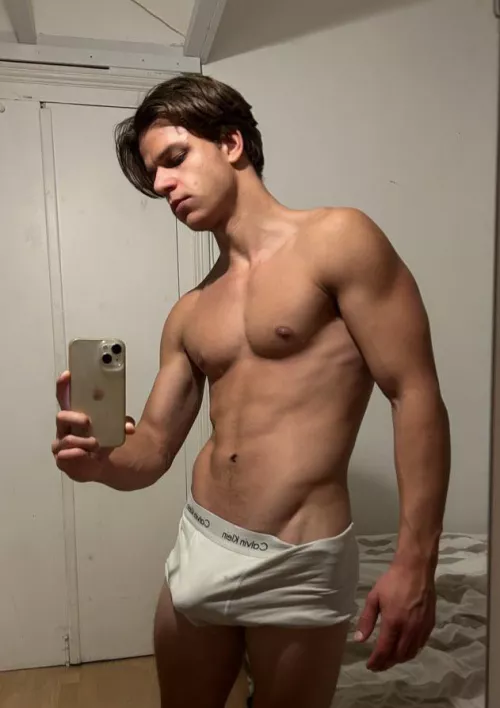 [20][OC]Top or bottom?