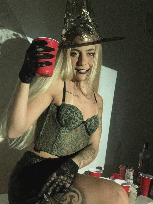 21F Got Lost in the Witching Hour… Anyone Want to Help Me Find My Way Back?