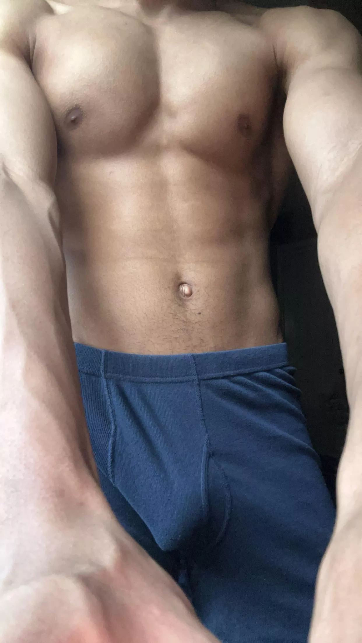 (23) need a twink to cuddle this winter?