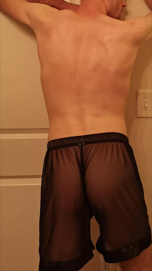 27/M4F/Norfolk Looking for a woman to tie me up and peg me to celebrate Halloween 