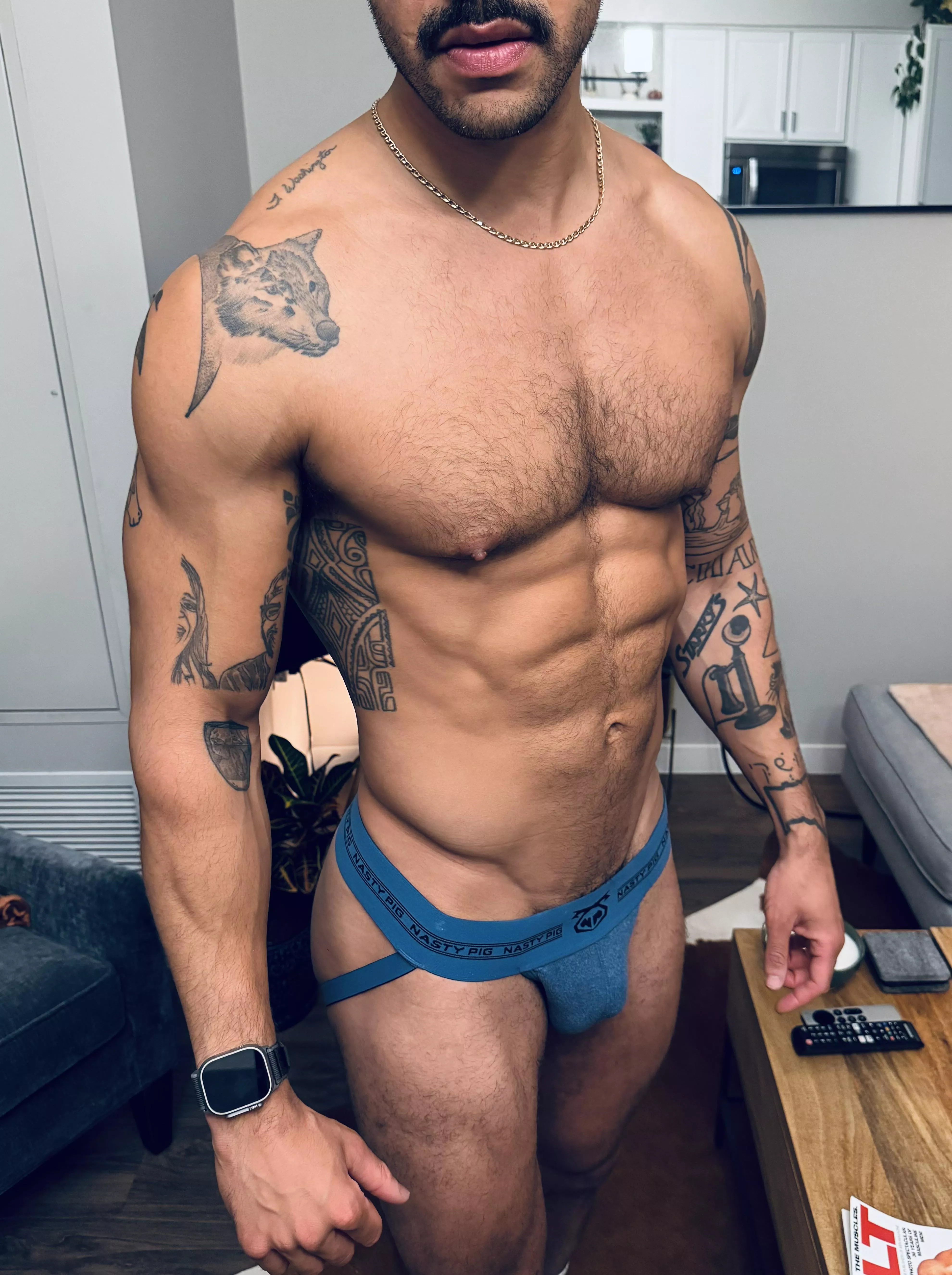 38 🇺🇸 | @ThatGuy.Brooks 