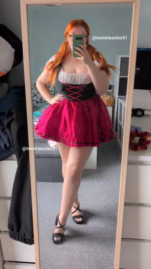 Adding heels to this 5'5 redhead