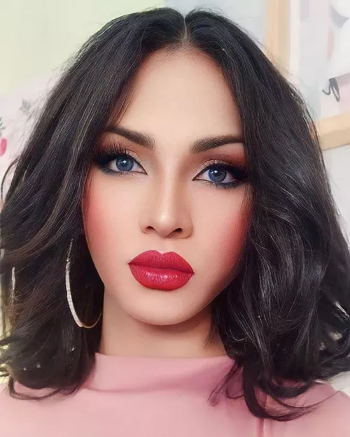 [ashleytentation] online now