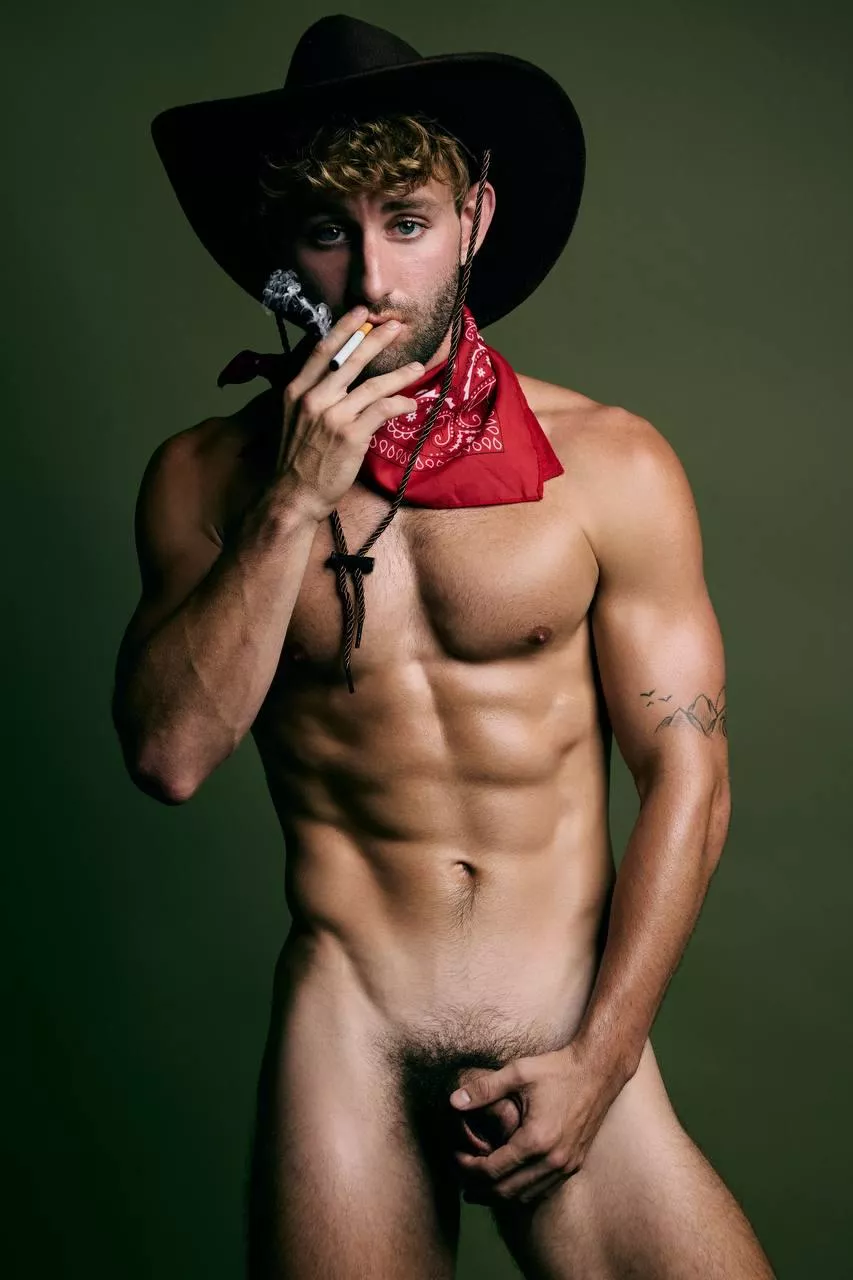 be honest if you were here next to me would you be tempted to fuck?