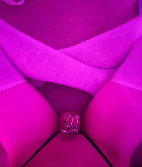 Being Caged and being in thigh highs feel so good