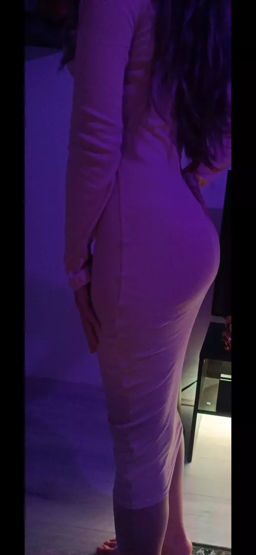 Do you guys like her figure 