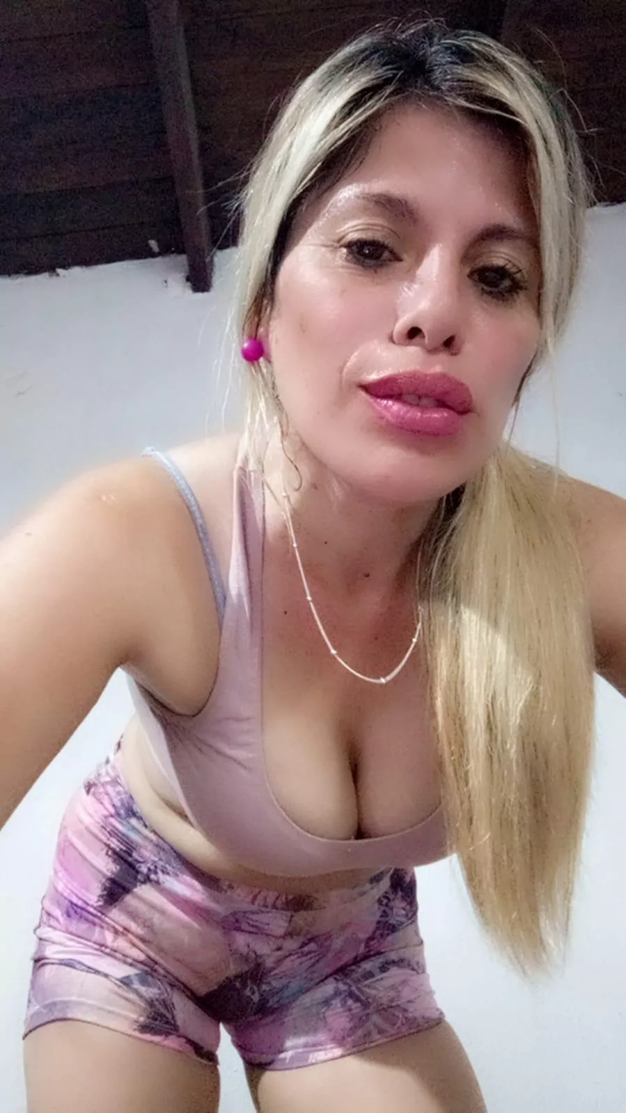 Finishing training all sweaty 🥵