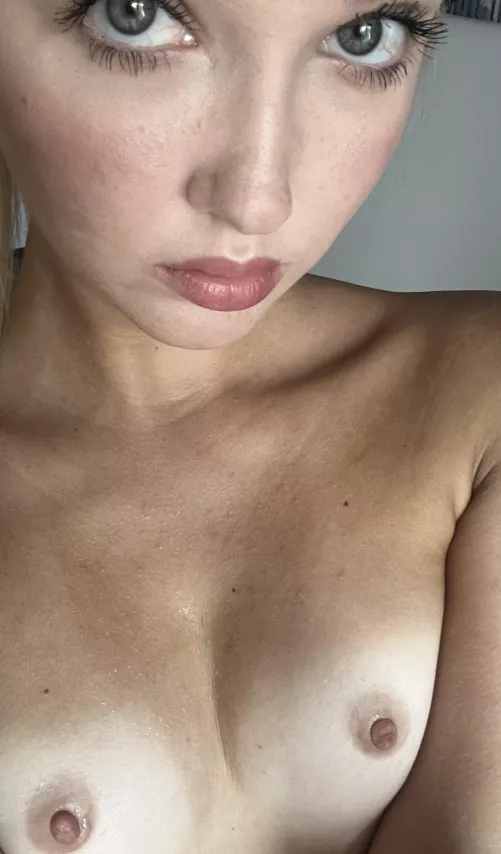 Give these small tits a squeeze