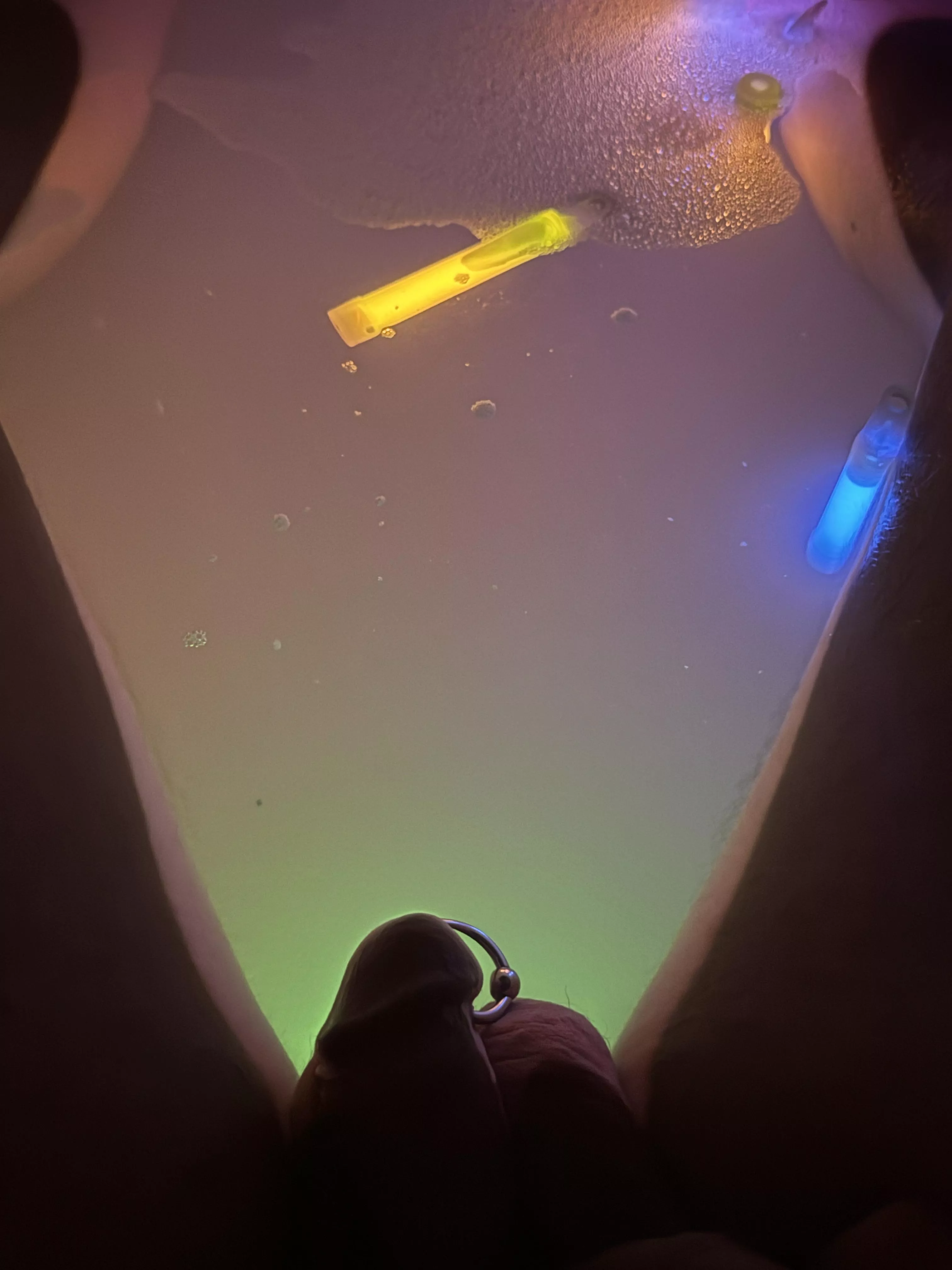 Glow stick bath