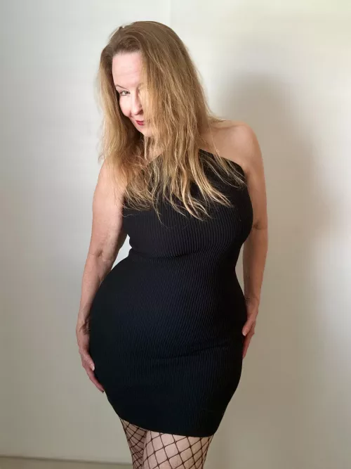 Happy Friday! (62/f) 