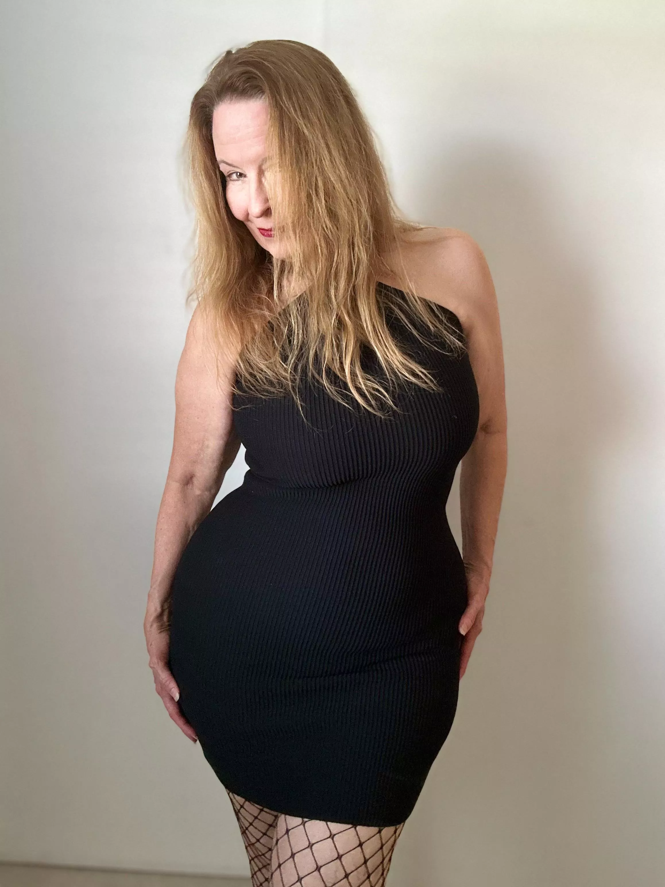 Happy Friday! (62/f) 