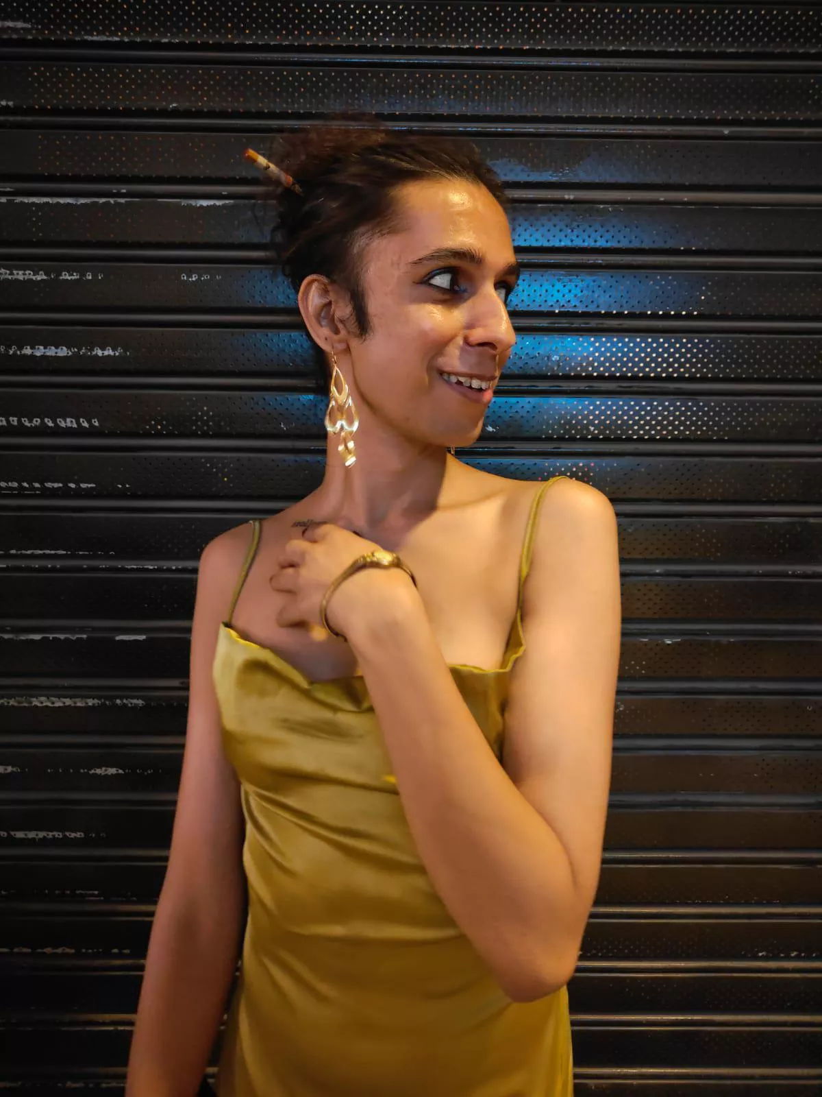 Have run out of dresses and ideas for pics to upload here! Anyone with any inspiration? Help can be rewarded! 