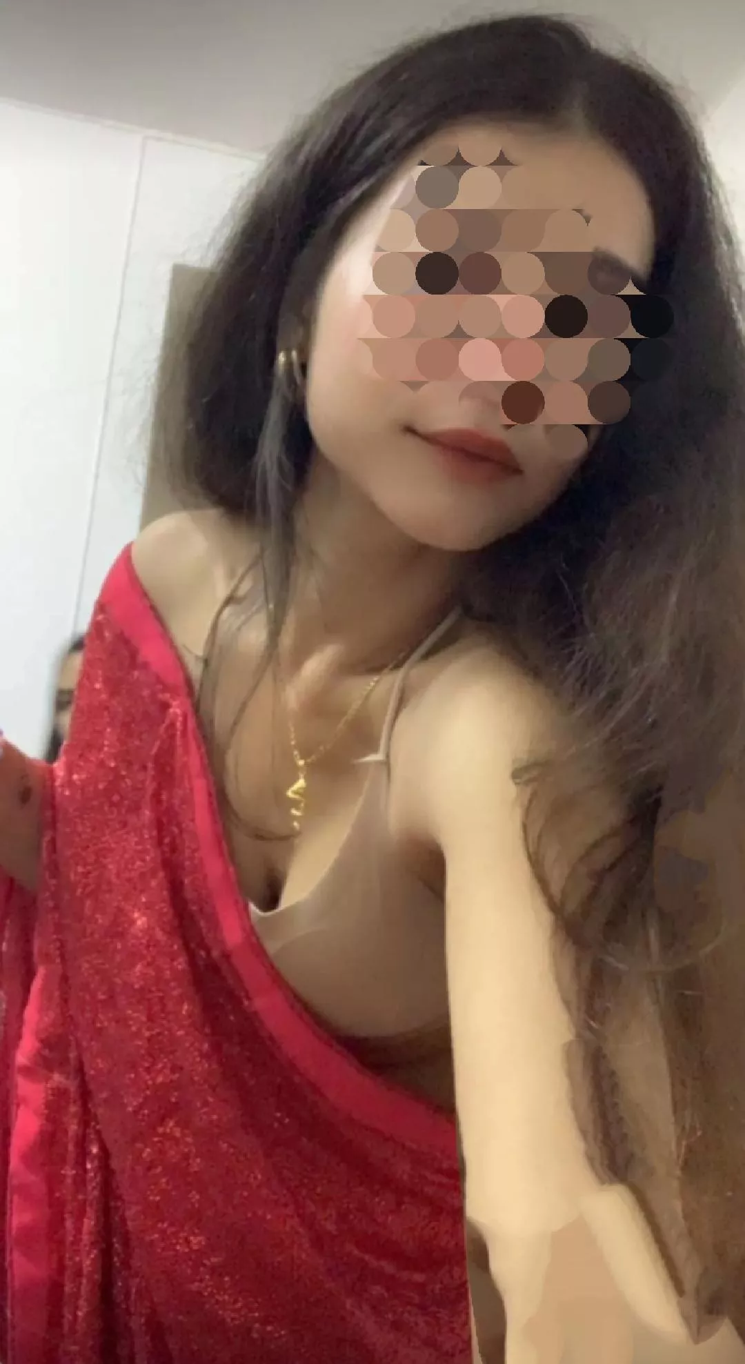 I get a lot of compliments on my lips💋 wher should I kiss you 🧨