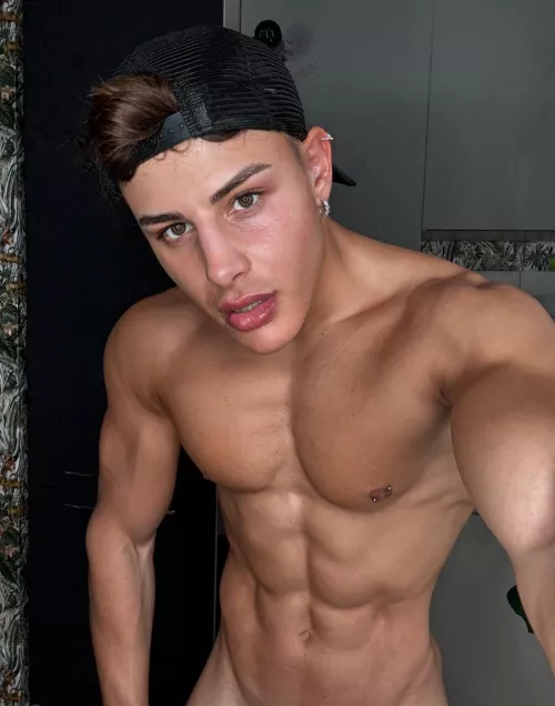 I'm a little sweaty because I just finished training, does that bother you? @Realhotmanuel