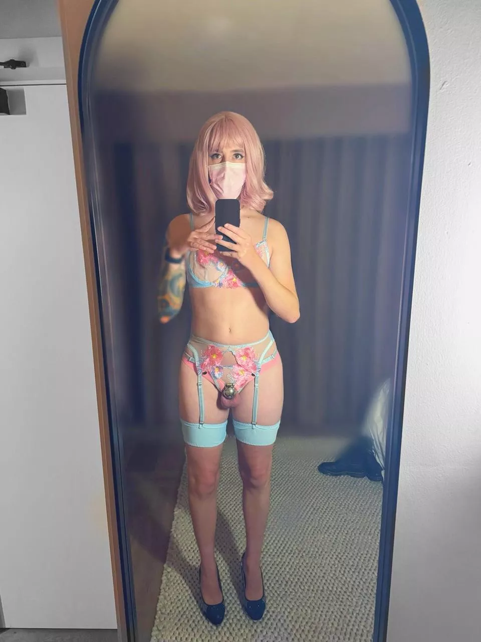 Is this suitable hotel attire? 