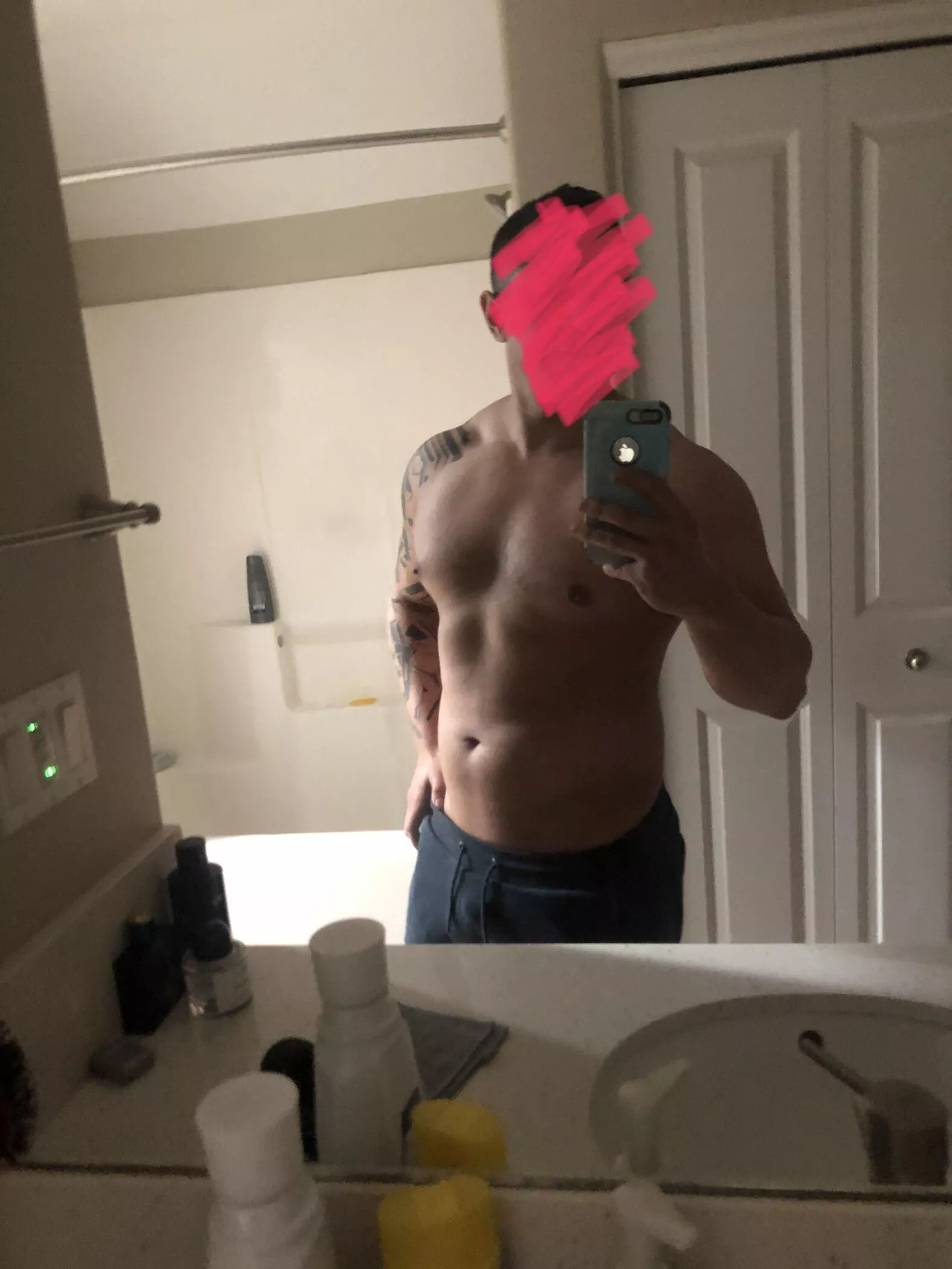 Just chilling and free tonight at Portland 4F