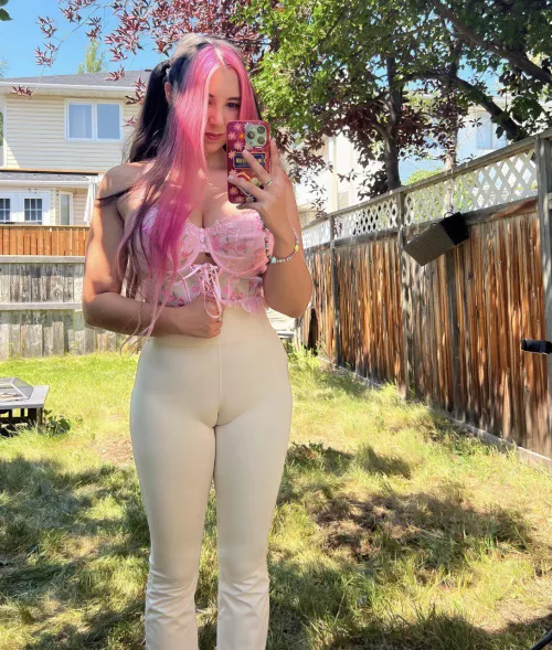 Just here to make scrolling more interesting.