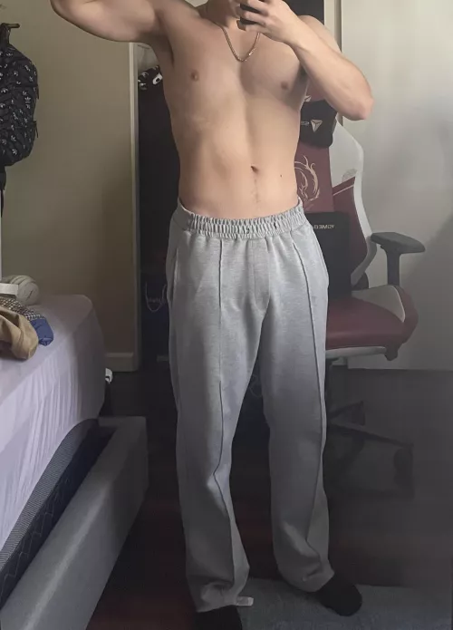 Looking for LA wedgie meetups dm me 