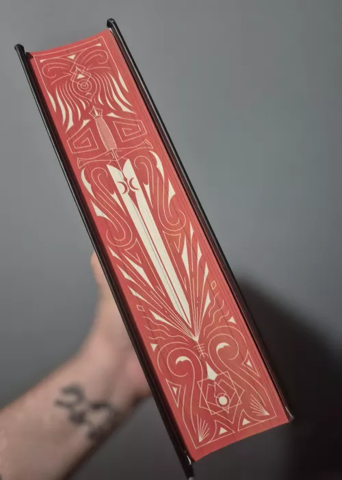 love getting books from subs 💝