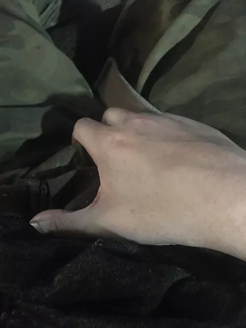 M4f 29 in Decatur wanna see what’s down there 