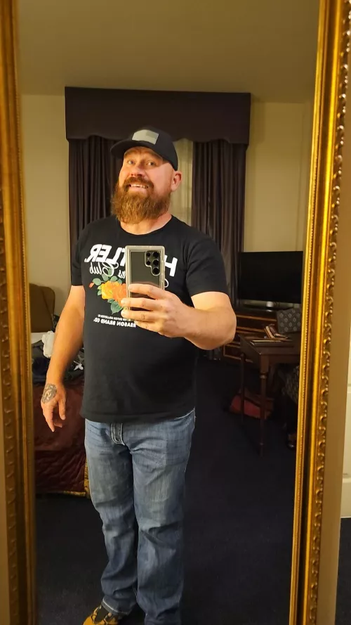 M4F where are all the women into married men?