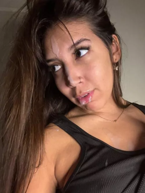 My face is where the cum goes
