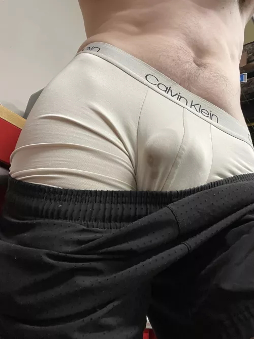 NNN day 2 and already leaking… 