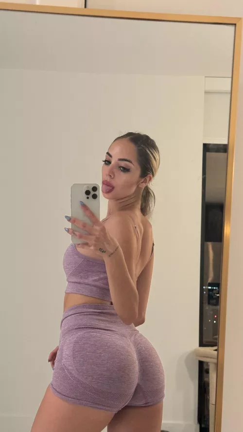 no panties at the gym today