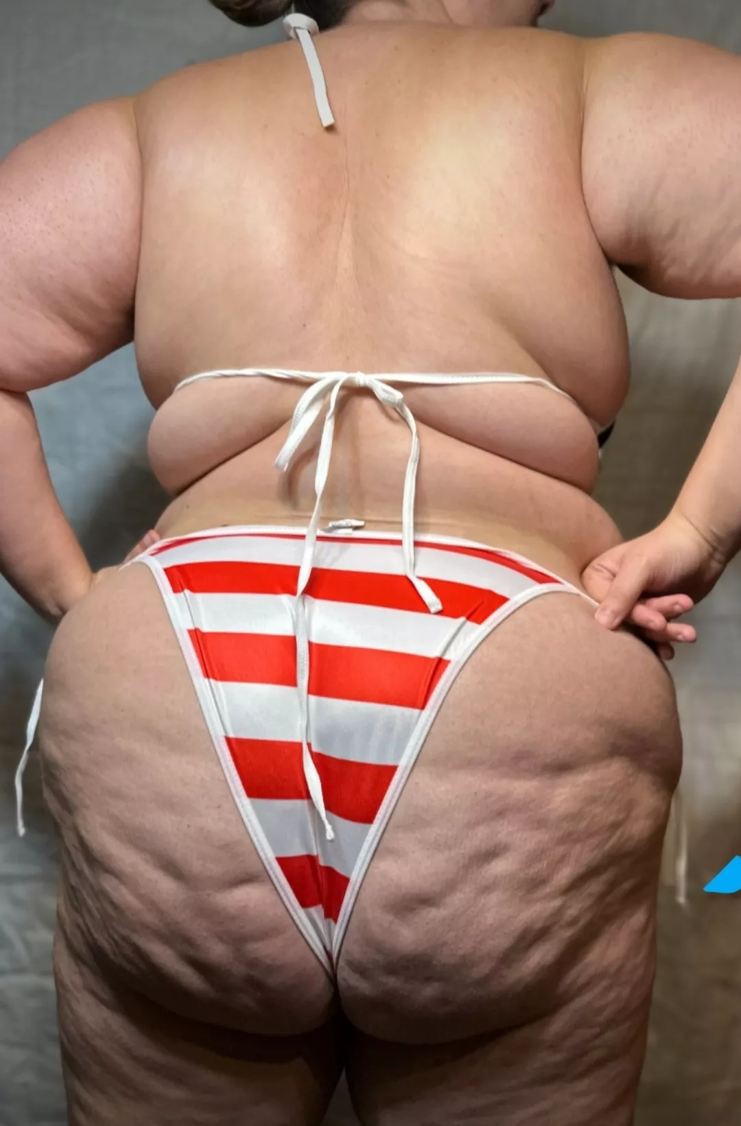 Pushing 300 lbs, comment if I could still sit on your face