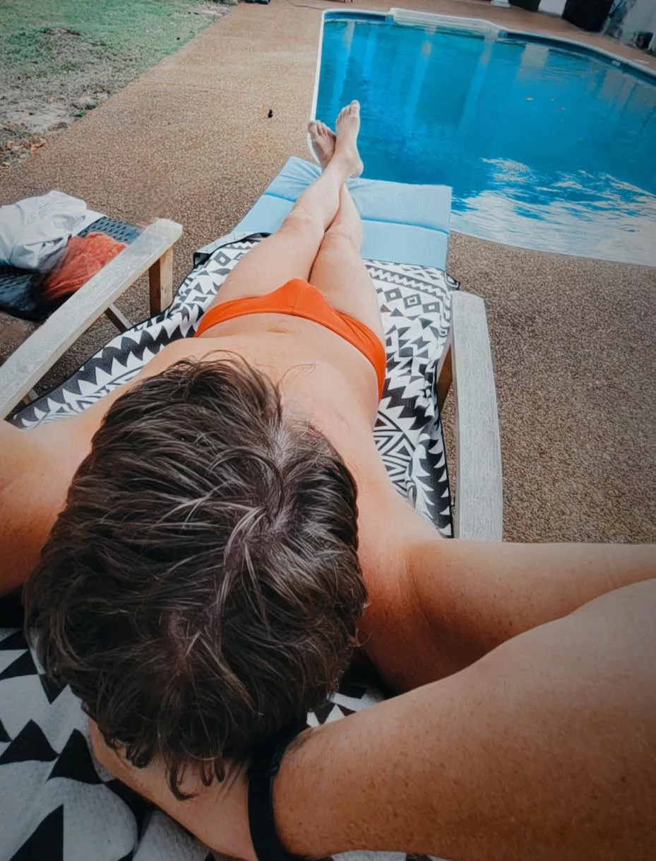 Raining today. Missing yesterday's 🌞 