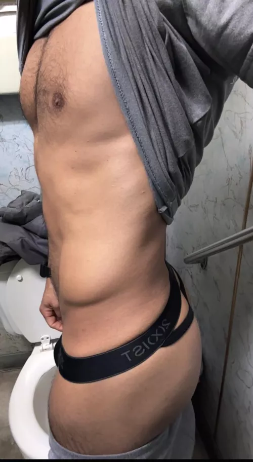 [Selling][USA][27] Selling my used sweaty, musky underwear and socks plus lots of other customizable options