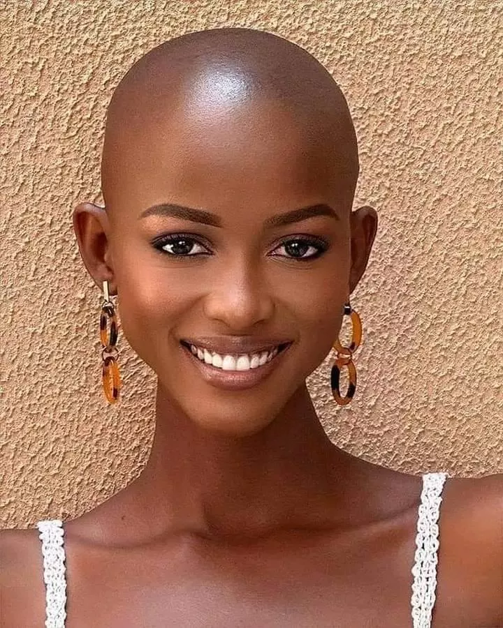 Tell me you don't just love her whole face.