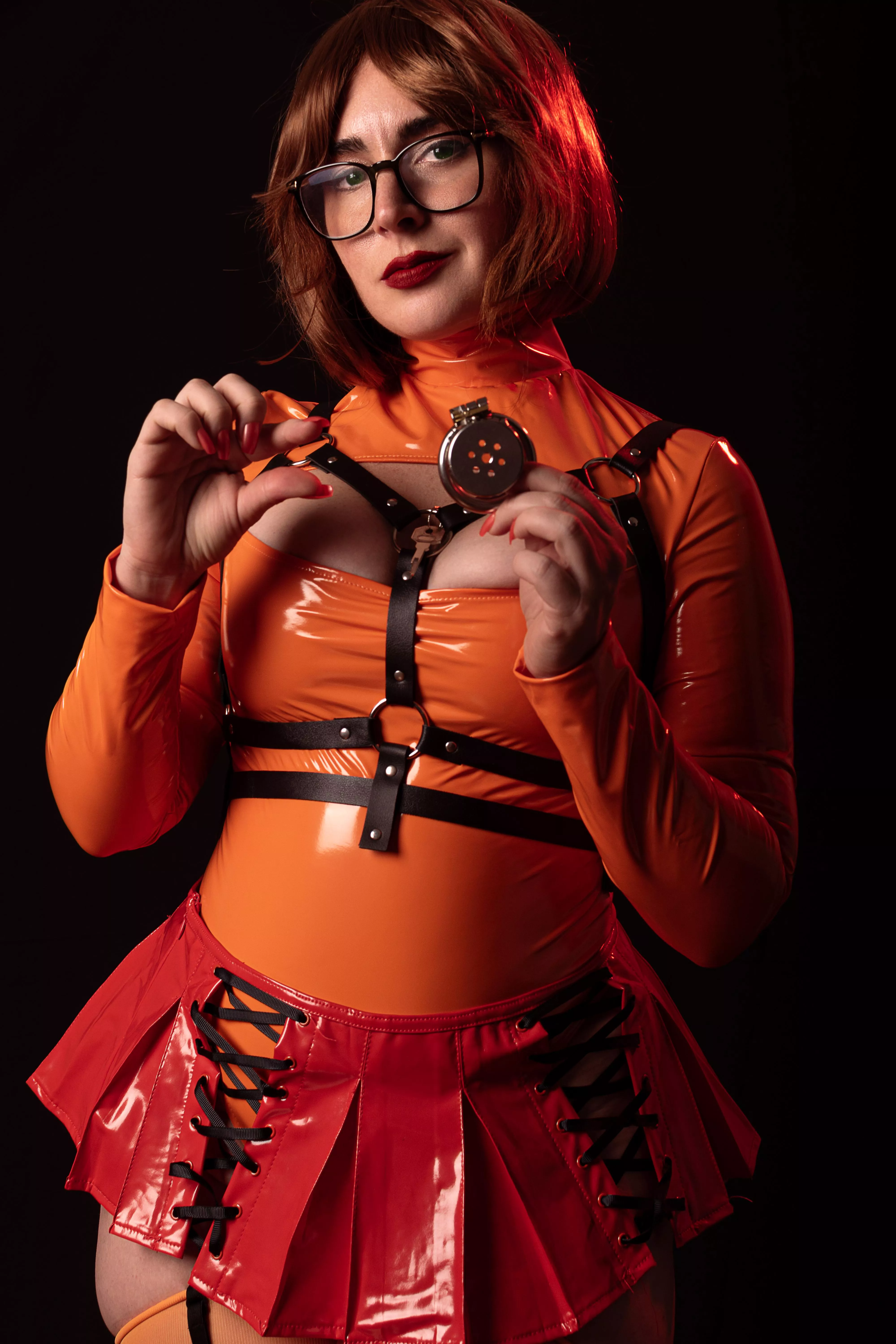 That dicklet belongs to a flat cage and you know it! 