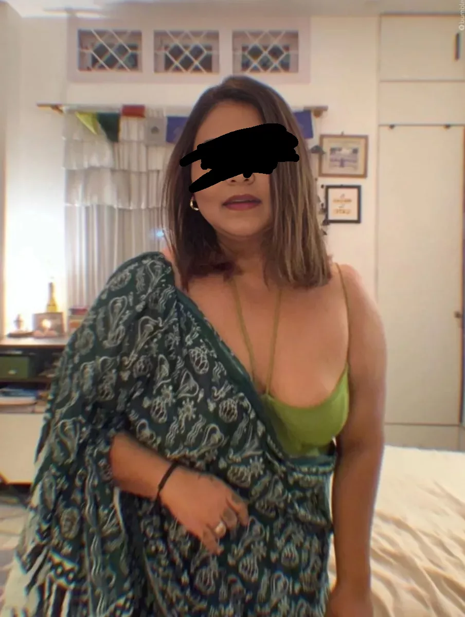 That's me last year diwali party