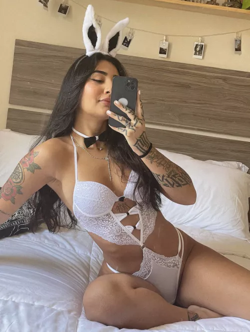 This bunny is looking for trouble tonight.. Let's have a spooky spooky night!