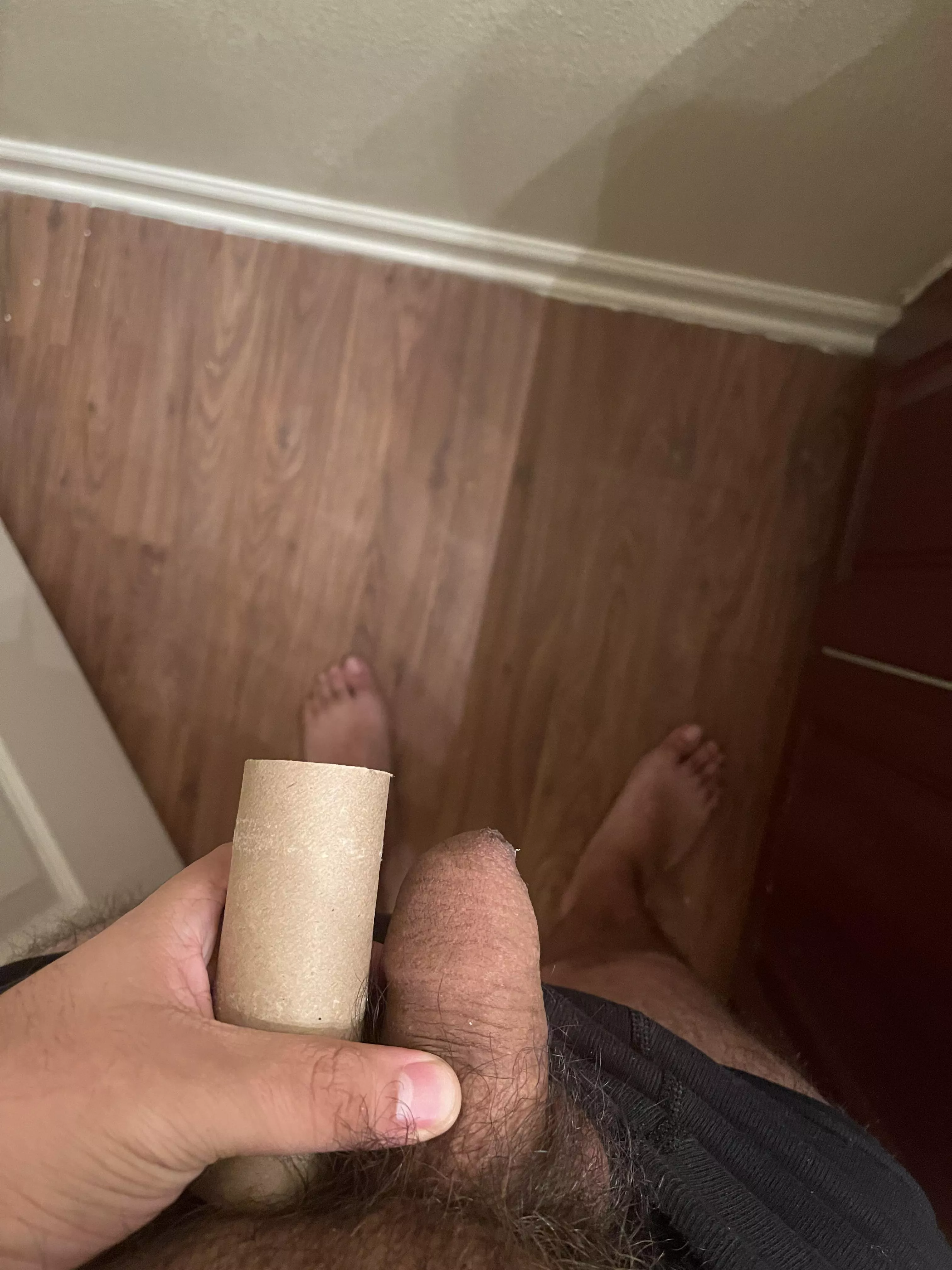 Tiny dick fag looking for alphas to serve 