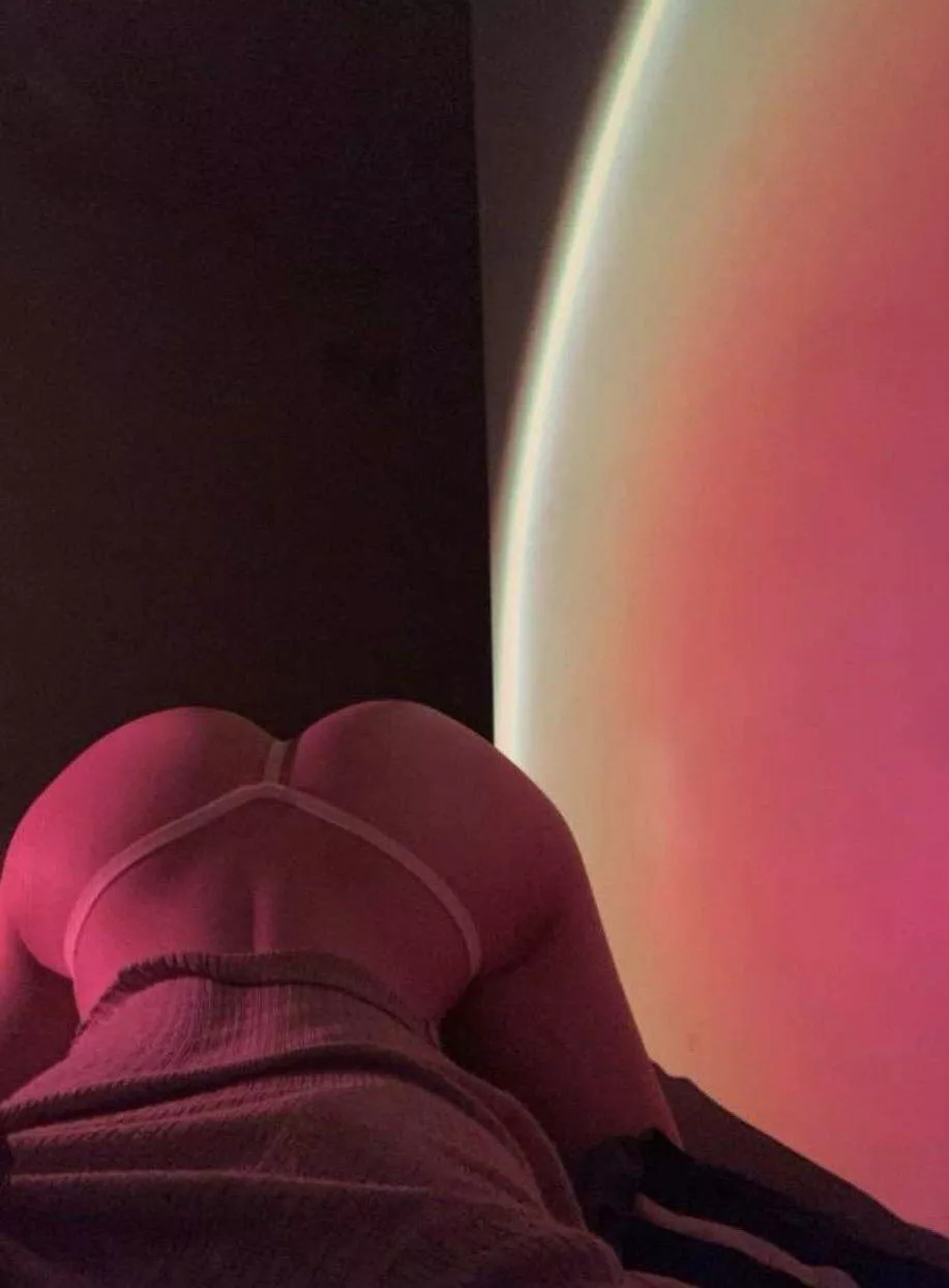 wanna cum inside this ass?