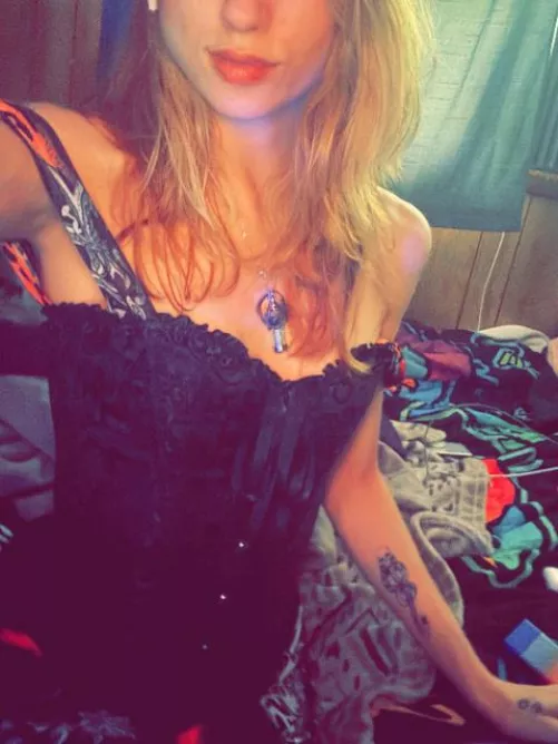 Would you like to see my feet daddy 