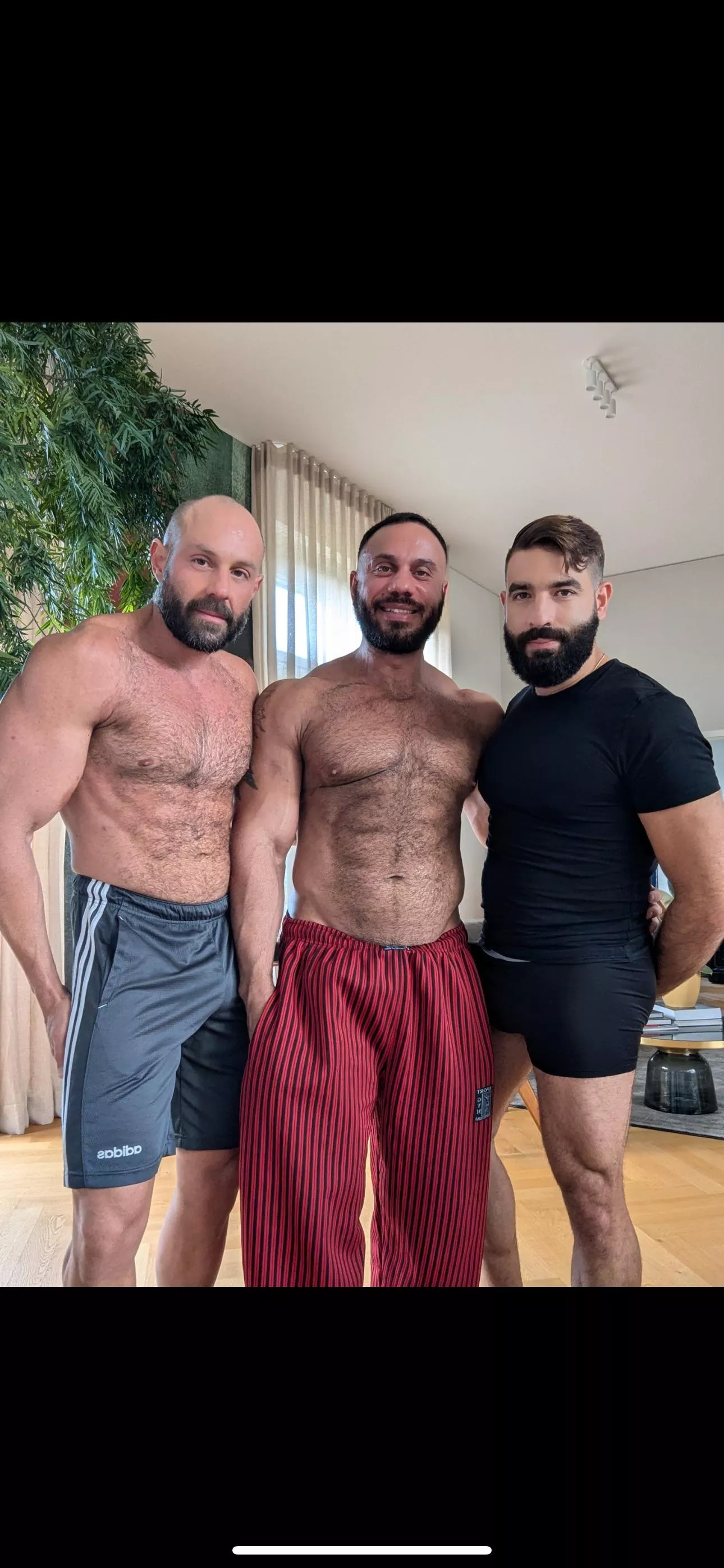 22m I like men like this I would just submit and let you pound me 