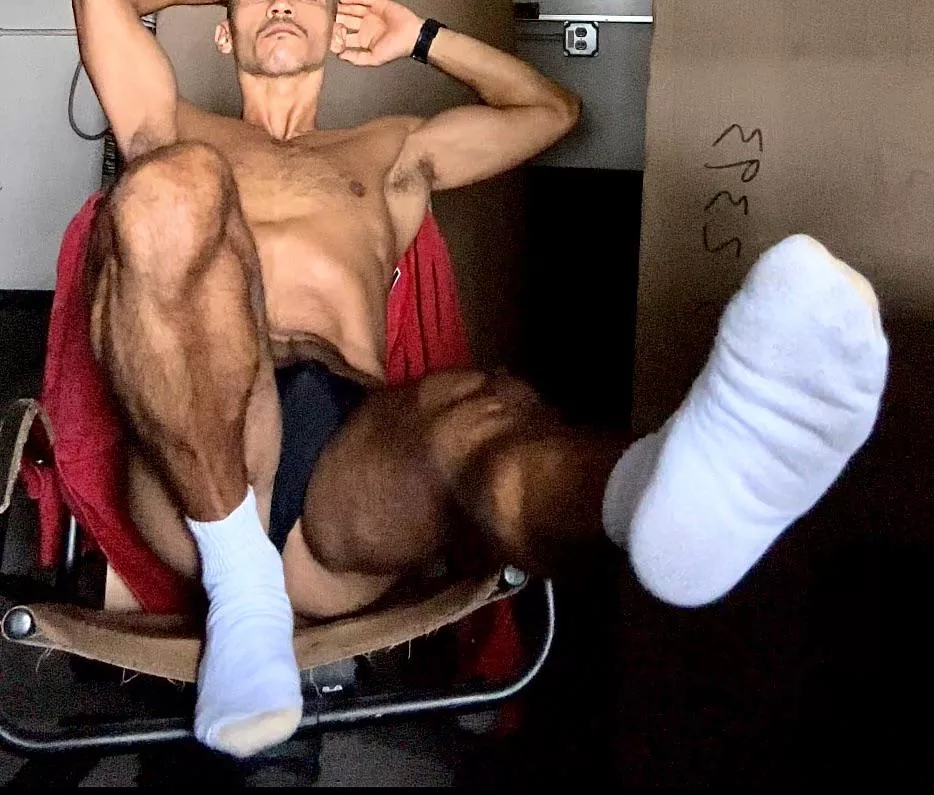 [27] want my used sweaty, musky socks ?