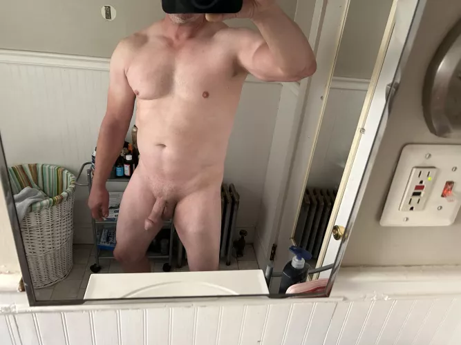 Dad bod is it ok ? (50)