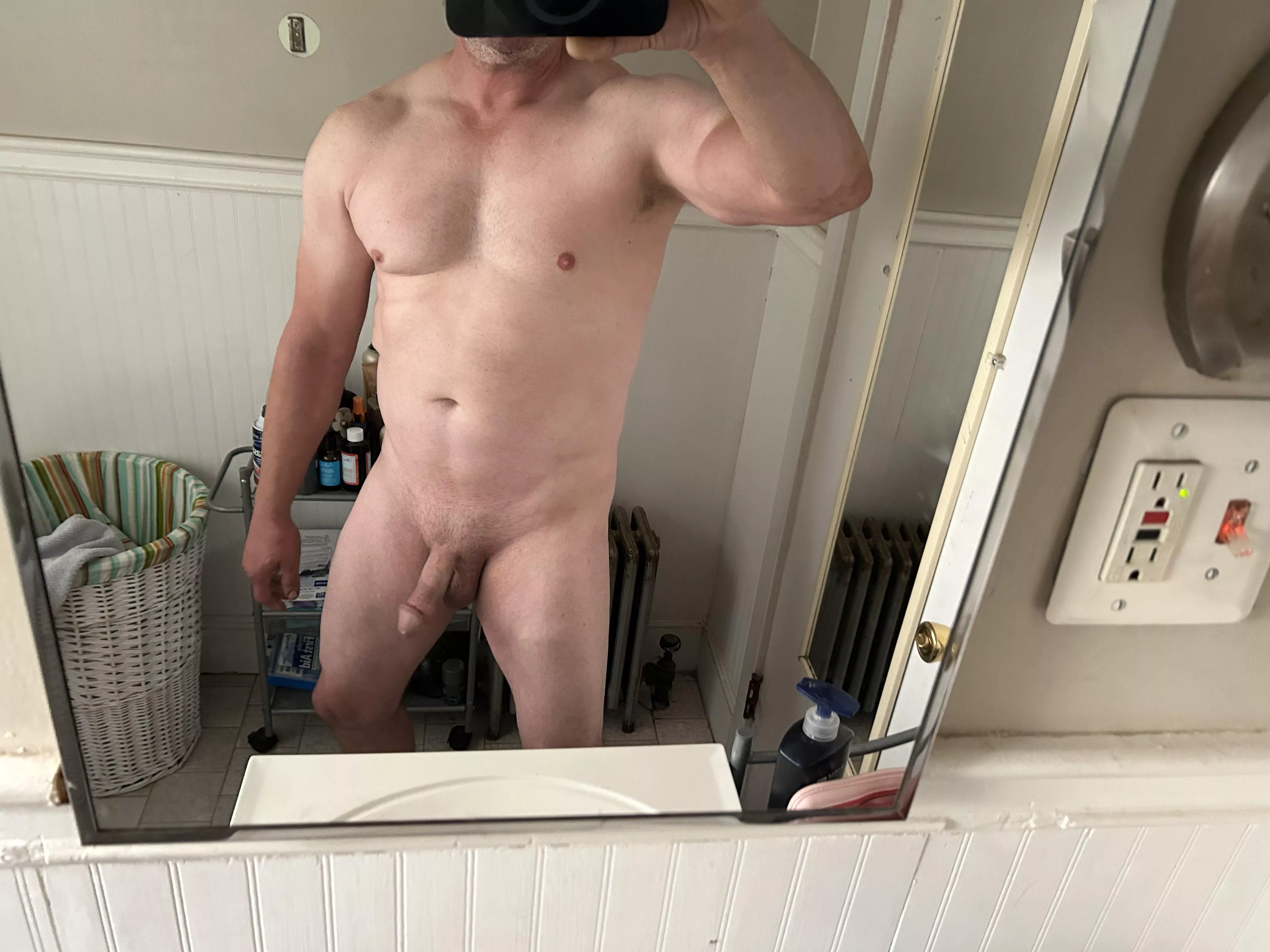 Dad bod is it ok ? (50)