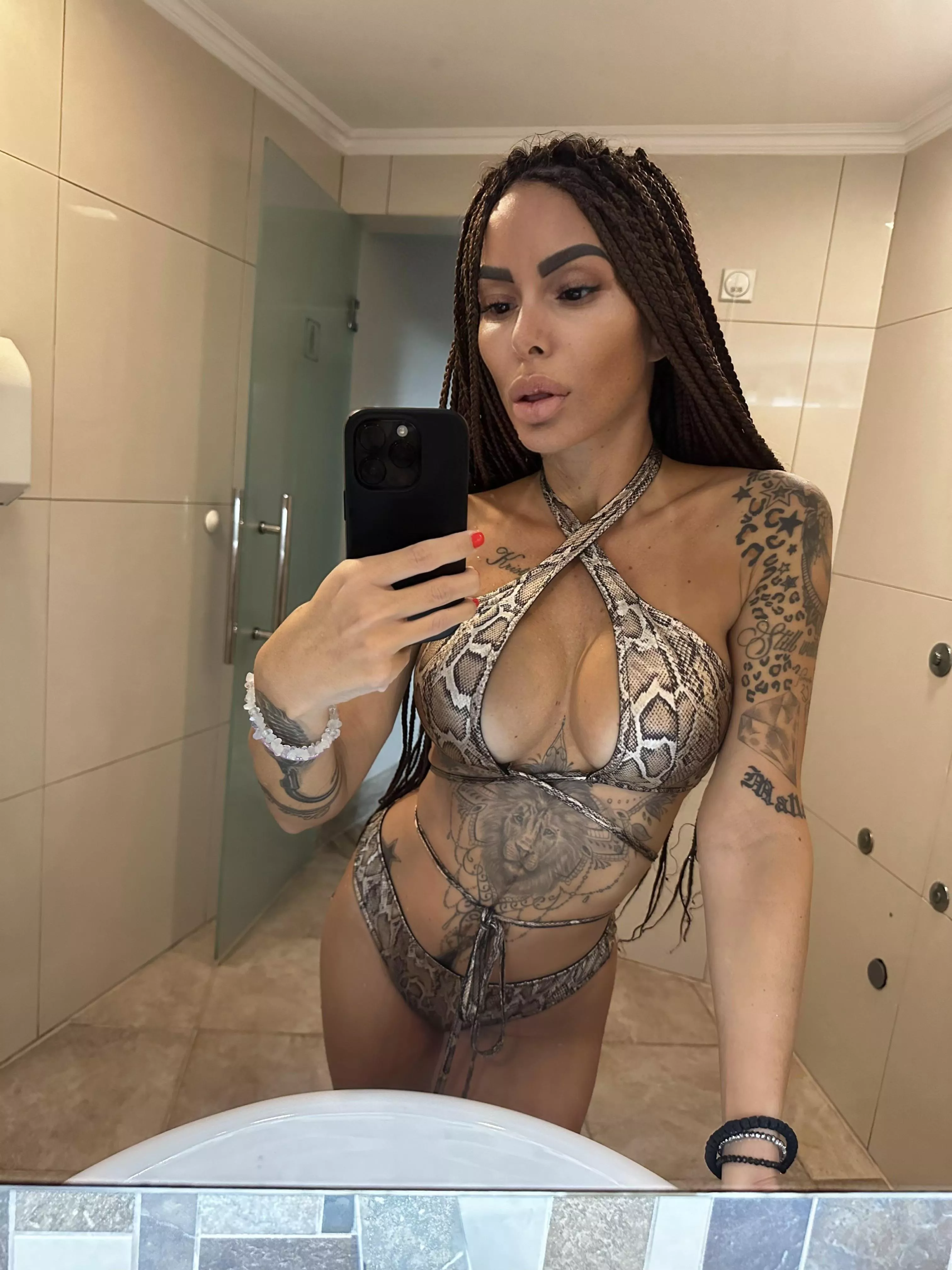 Fuck this tattooed slut 