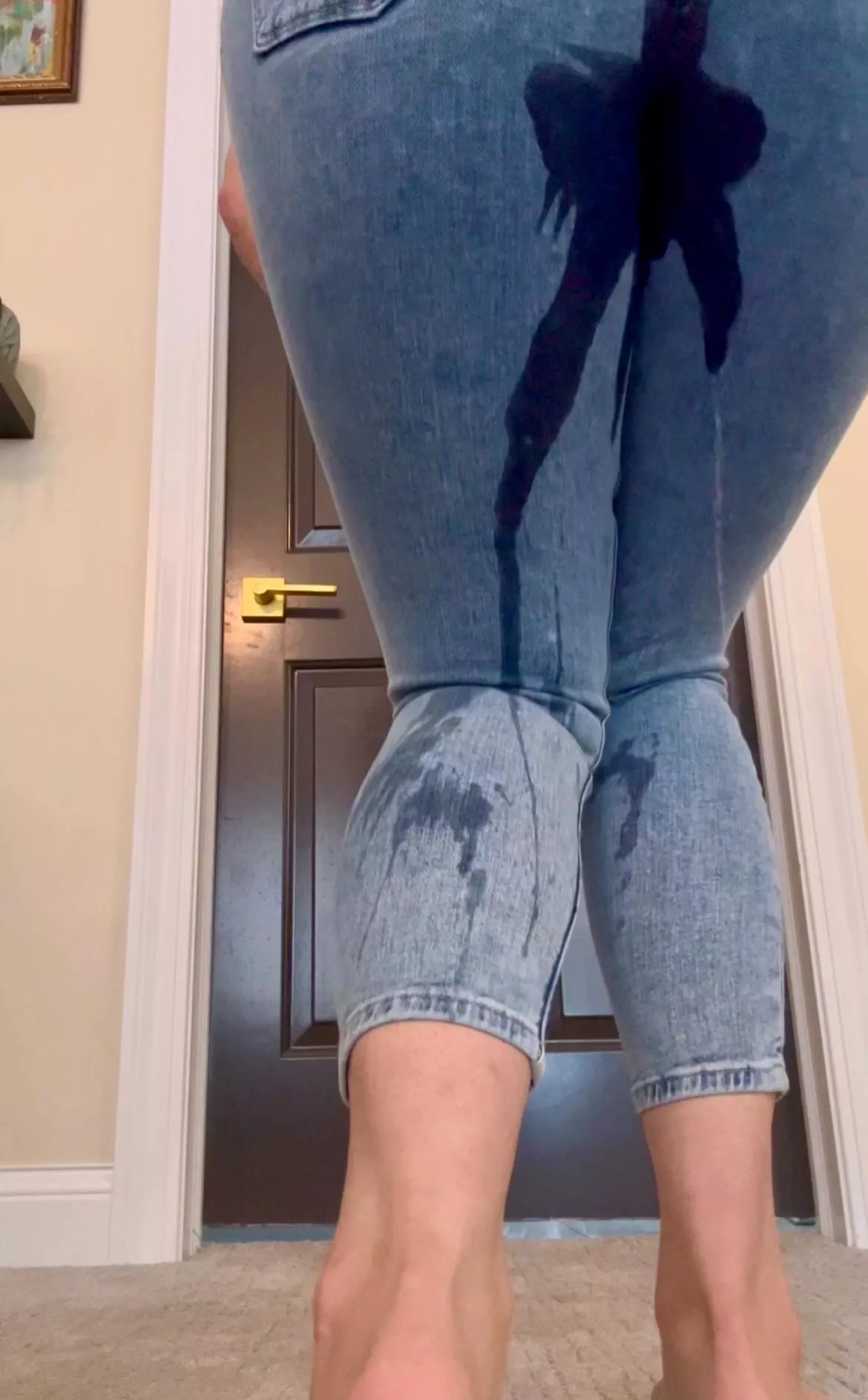 love filling up with piss then letting it all out