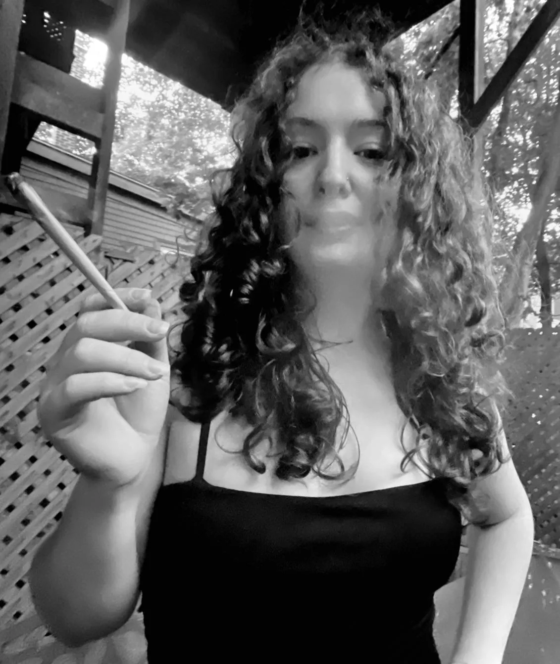 My favorite way to loosen up before shooting😉🤭 